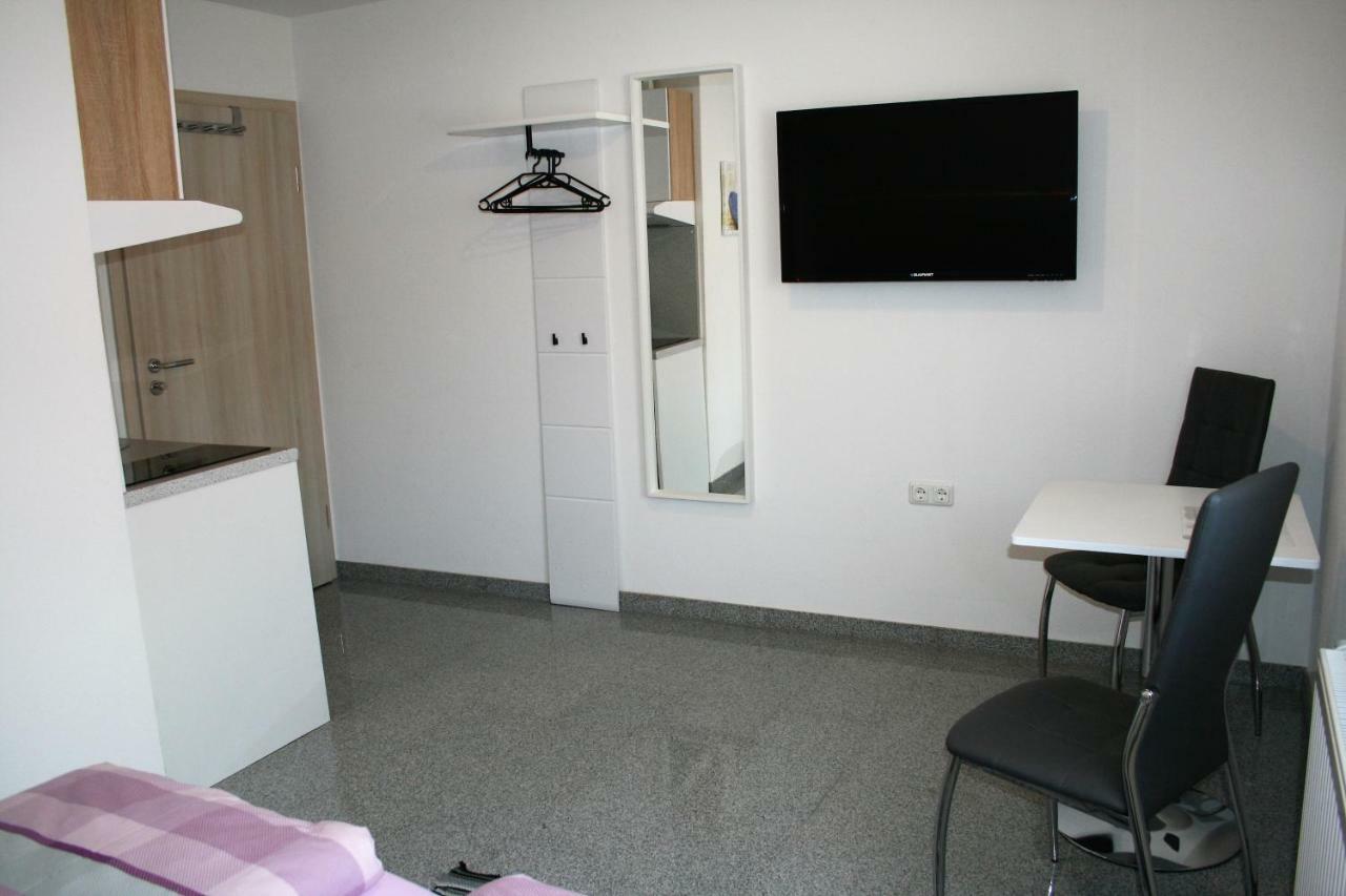 Haus Zum Schlosspark 파이츠획하임 외부 사진
